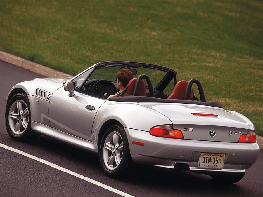  BMW Z3 2.3 Roadster 1999 года  (фото 2 из 8)